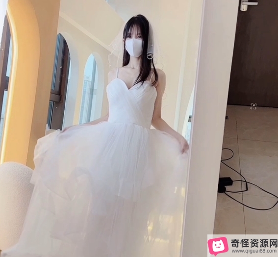 《FSOG系列:精品合集第四弹》,网红后秦岚与陆川的给力爱情故事,探索爱情的真谛。