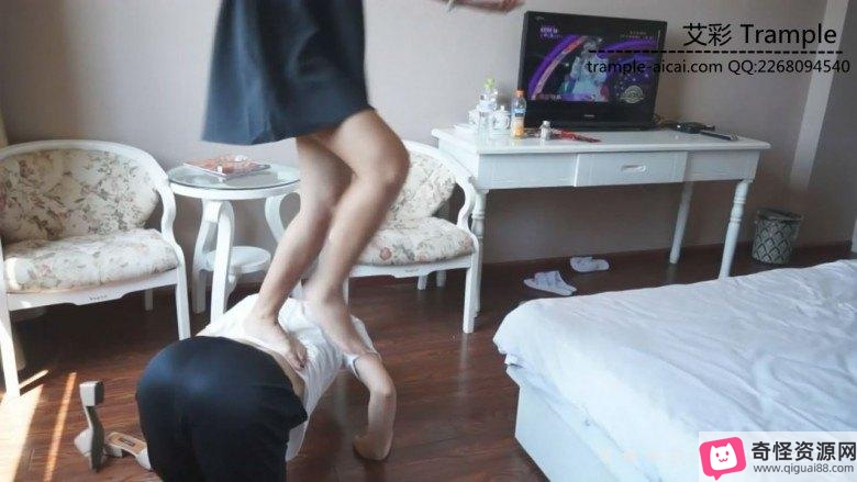 佳佳狗奴语言羞辱指教,720P高清20分钟视频