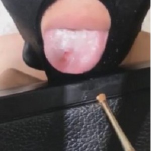 VIVI第一视角踩舌头视频：14分11秒，94.3兆，368*640精彩内容不容错过