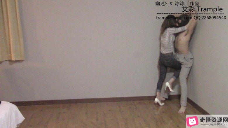 幽迷S&冰冰工作室合作视频:狠拘束踢裆踩手踩头高跟踩物件24分钟