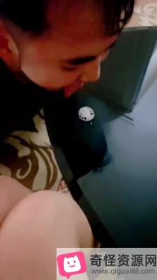 莫妮卡的高跟凉鞋惩罚:46分钟视频