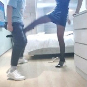 重庆男神：00后高颜值模特暴力上课bf27988，时长59分钟