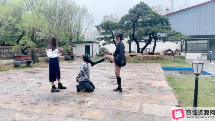 宸宸双S户外暴力视频31+32分钟续集双视角版bf26768