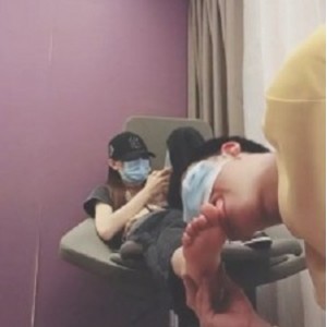 美娜格格套路直播视频：白棉袜惩罚家奴，bf26794，544*960，时长31分钟