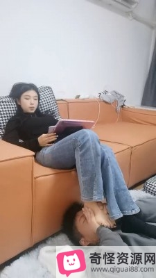 海绵大大:黑棉袜裸足踩脚垫bf24502,544*960,70分钟
