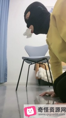 套路直播视频:甜依生活化圈养/喝圣水bf24265(544*960,时长68分钟)