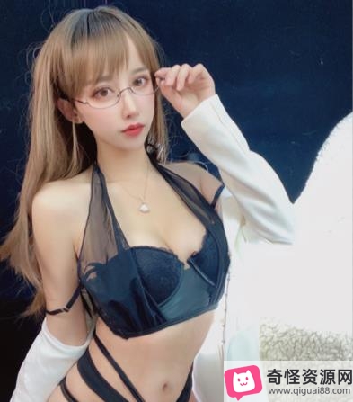 女神岁酱：颜值高水嫩乖妹，金主爸爸追随的JK道具帽子叔服视频