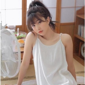 精选日系美女小爱同学自编自导自演剧情作品，2.84G视频大小，人偶娃娃配角