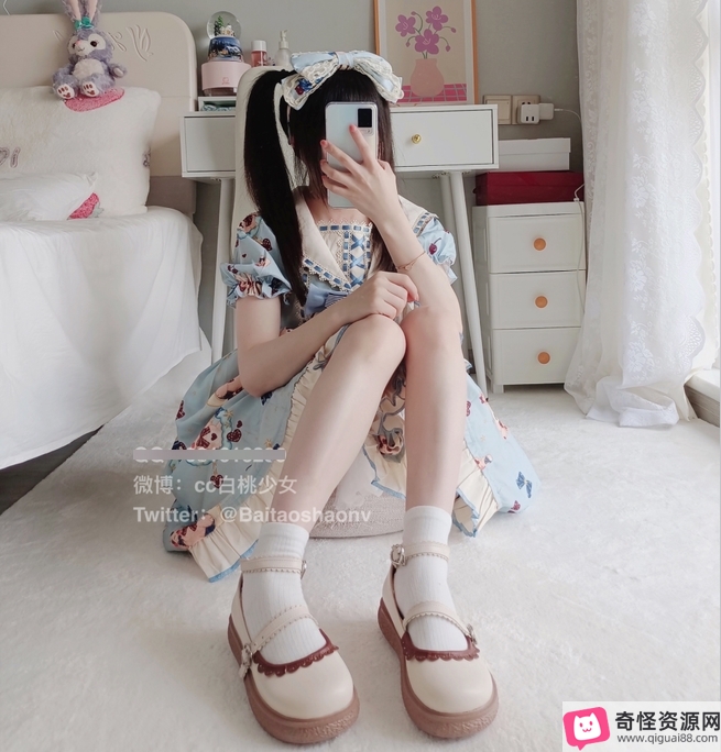白桃少女新-蓝色妹子1v29p2.23g视频,百度盘下载