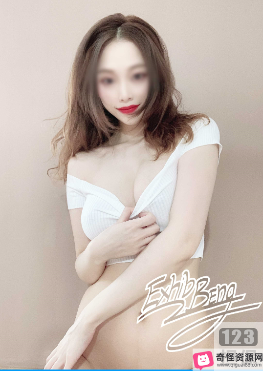 性感网红阿崩:内地娇妻jiqingtupian,红唇美女身姿诱人