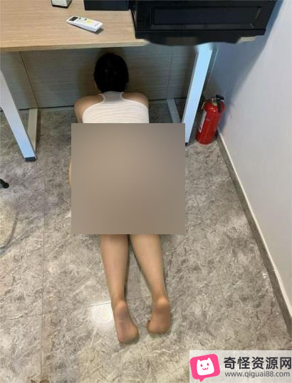 转载微密圈大罩杯迷人的五姨太最新合集89P685MB，尺度展示