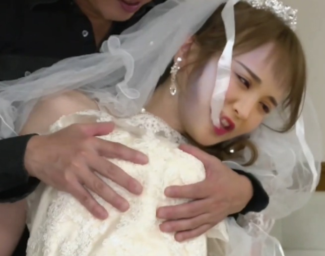 某盘娜扎AI换脸新婚夜合集1.3G细节惊人