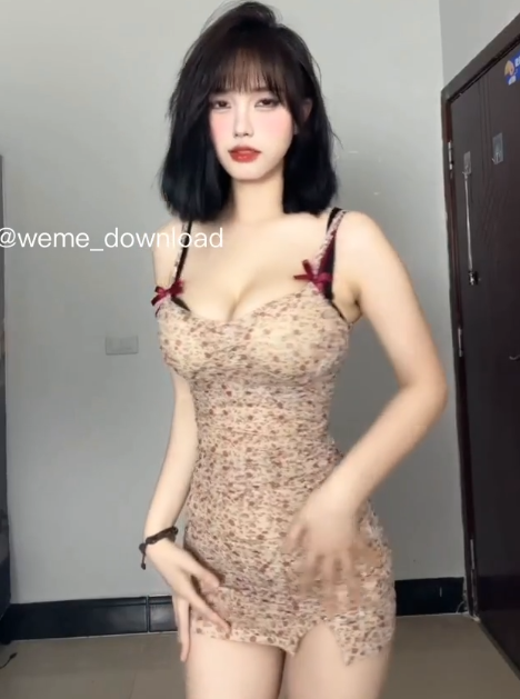 秘圈琳铛超反差私房合集2.75G动作大胆