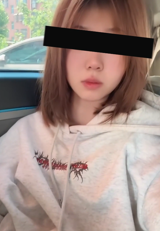 五月瘦肉完犊子御姐视频79部3.8G实战流油