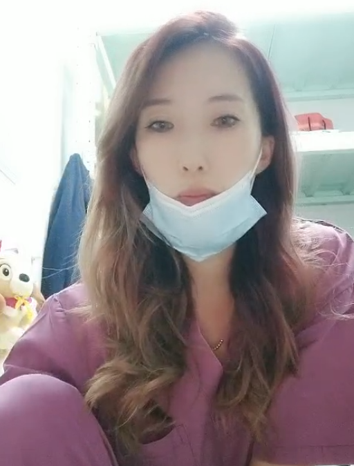 抖音陈姐熟女放水合集21部4.5G浴室系列