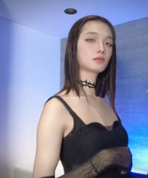 黑猫妩媚TS伪娘VIP视频1部759MB神级身姿