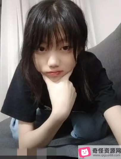 贺子涵玩播门45部14.8G优质展示