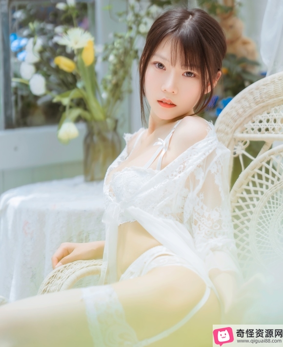 pikpak香草喵喵cos合集53部67.3G太诱人