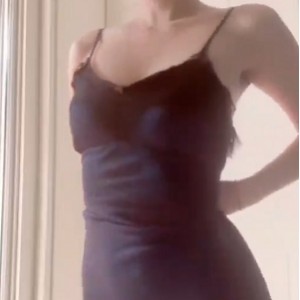 美杜莎房东太太上门收债1.01GB优质房东