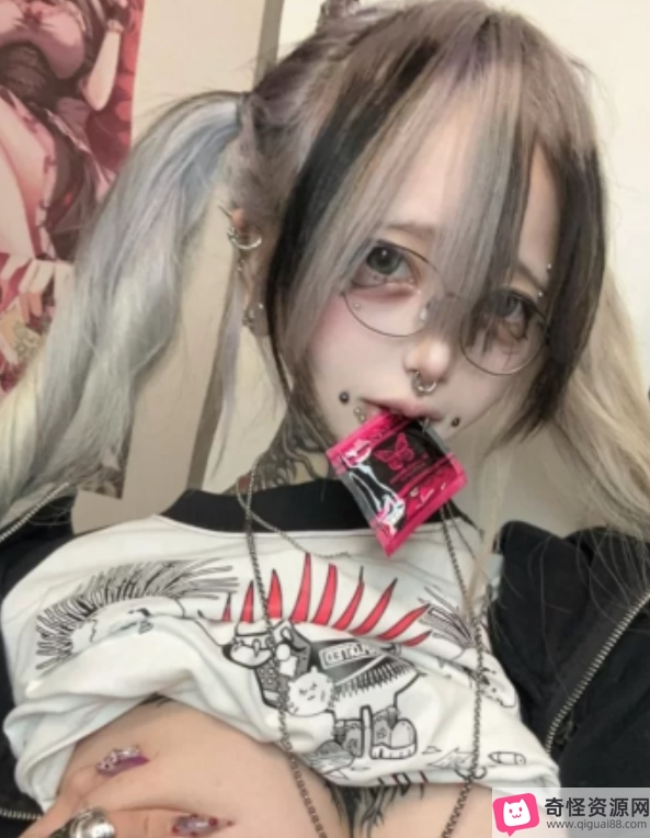 樁山民子推特另类秀合集77V1.1G超吸睛