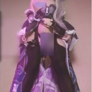 推特大黑塔伪娘私人拍摄1V245M优质美臀