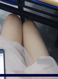 玲玲玩具实拍推特1GB1部太骚了