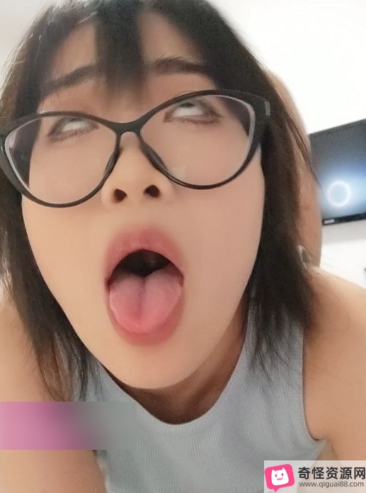 某站崔小蕾225部反差私拍12.6G好会玩