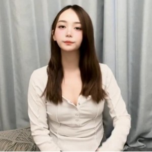 微博小王同学VIP私拍50G合集四月最新63万粉女神身材太顶