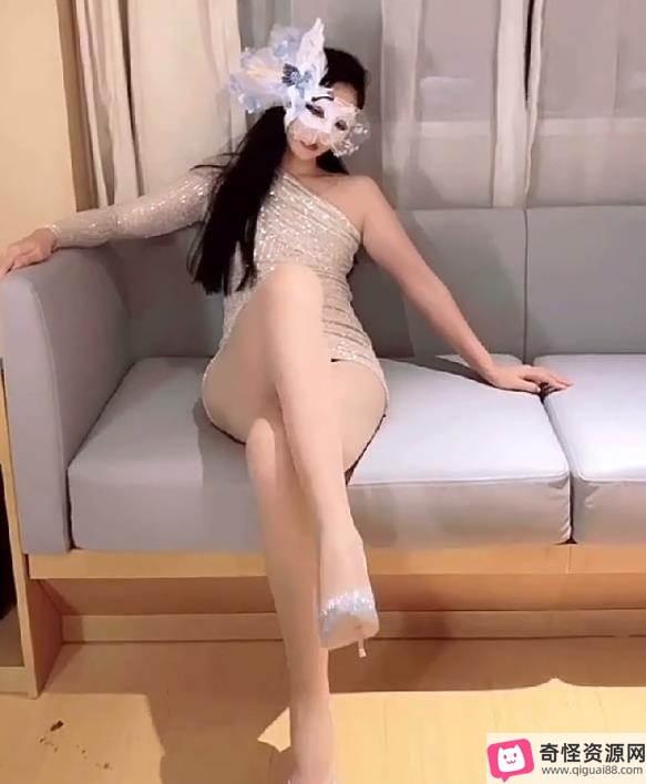 丝袜女神薇薇安互动定制合集197V152G太会玩了