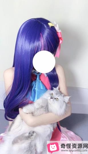 OnlyFans神探狸狸给力Cos私拍10部5P才1.43G这腰线绝了