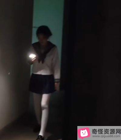 洛丽踏迹JK白丝试镜嫩模小脚两部1.5G合集