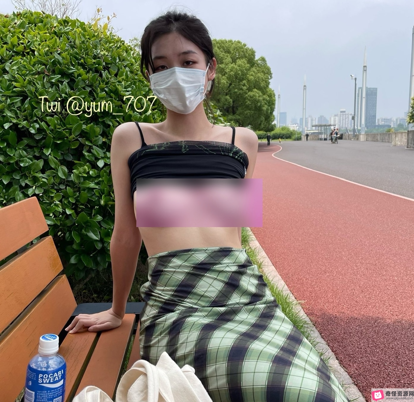 4.8G反差热舞定制推特yum_707115V45P波涛汹涌