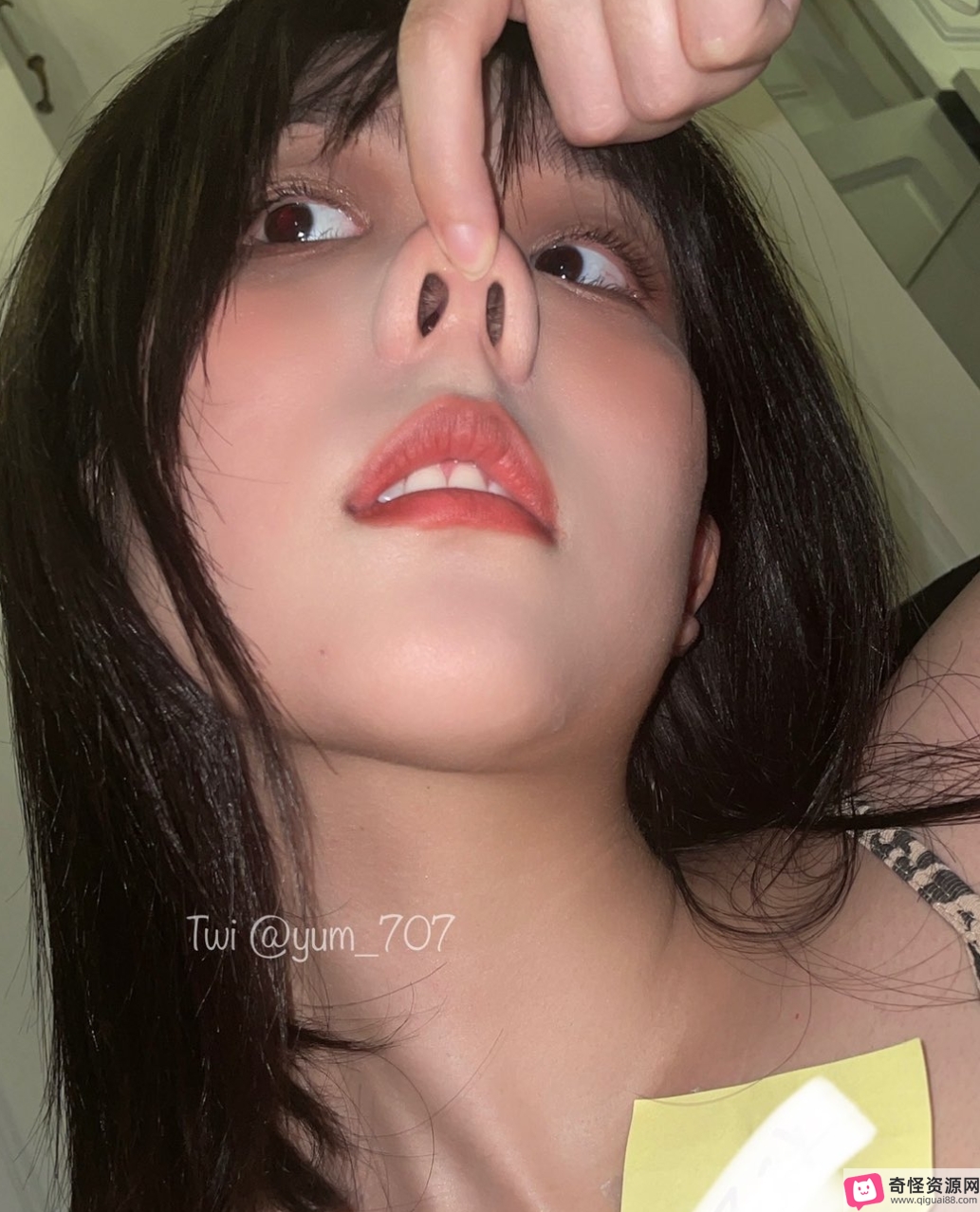 4.8G反差热舞定制推特yum_707115V45P波涛汹涌