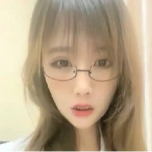 小野猫福利按摩视频1部60MB手法妖娆