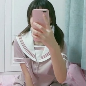 高颜值长腿牧遥推特伪娘TS付费约会福利1V132MB