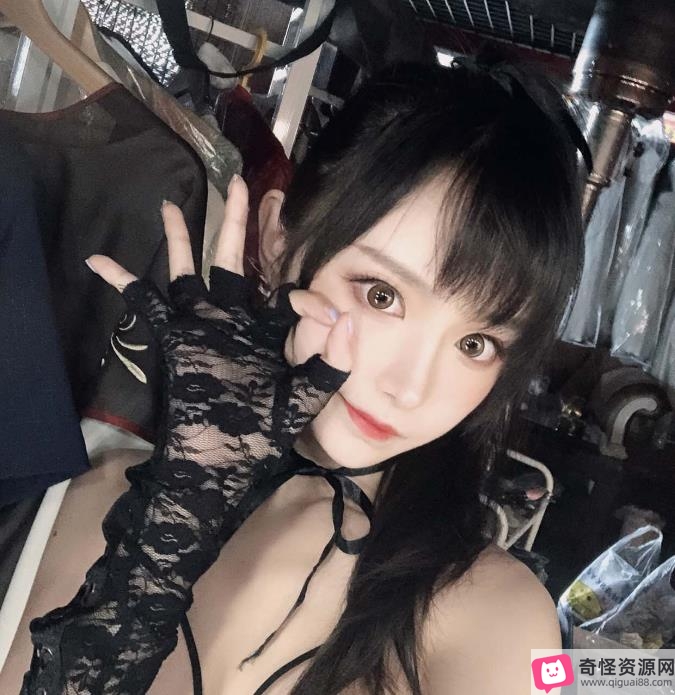 推特小鹿酱水晶棒无保护层视频合集60部4.8G乖巧御姐
