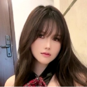 张鑫Amy微密圈私密作品336P+75V1.36G优质身材