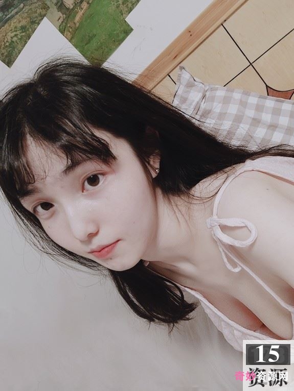 P站14GEricaHand自娱合集208P+39V水嫩欲滴